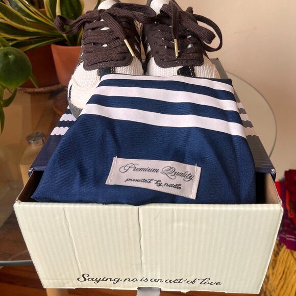 Adidas x Notitle Samba OG Cow (US 7) - Picture 5 of 16